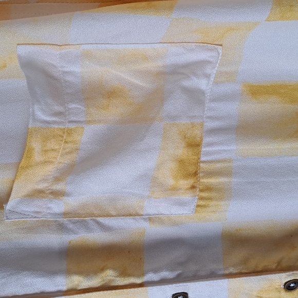 Jen's Pirate Booty Ocean Front Kapalua Short Sleeve Gold Check Shirt SZ M - Picture 6 of 13